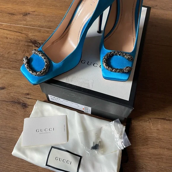 GUCCI-AUTHENTIC (NWT) Blue Satin Heels - Picture 15 of 15